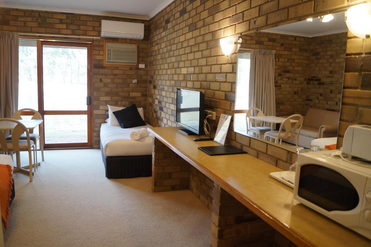 Magdala Motor Lodge & Lakeside Restaurant 스타웰 외부 사진