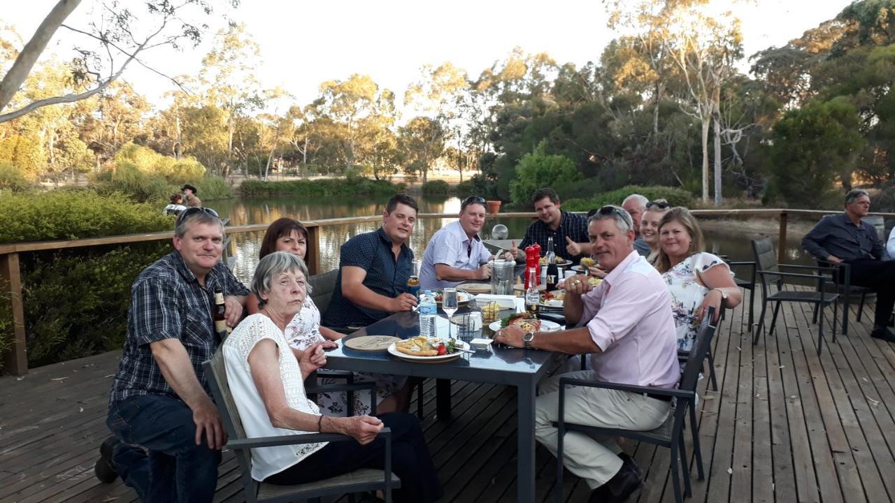 Magdala Motor Lodge & Lakeside Restaurant 스타웰 외부 사진