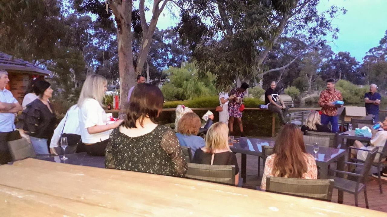 Magdala Motor Lodge & Lakeside Restaurant 스타웰 외부 사진